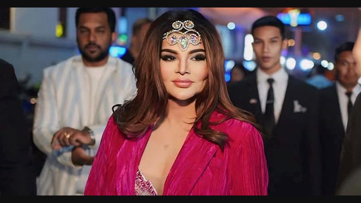 Rakhi Sawant Confirms Her Third Marriage to Pakistani Actor Dodi Khan