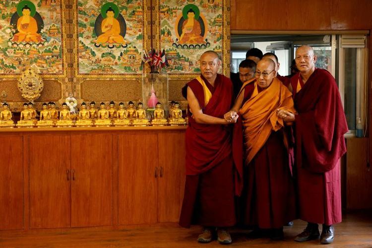 DALAI LAMA'S SUCCESSOR TO BE BORN OUTSIDE CHINA, SPIRITUAL LEADER SAYS