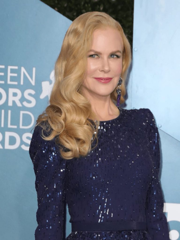 🎬 NICOLE KIDMAN'S 'HOLLAND' PREMIERES AT SOUTH BY SOUTHWEST 🎥