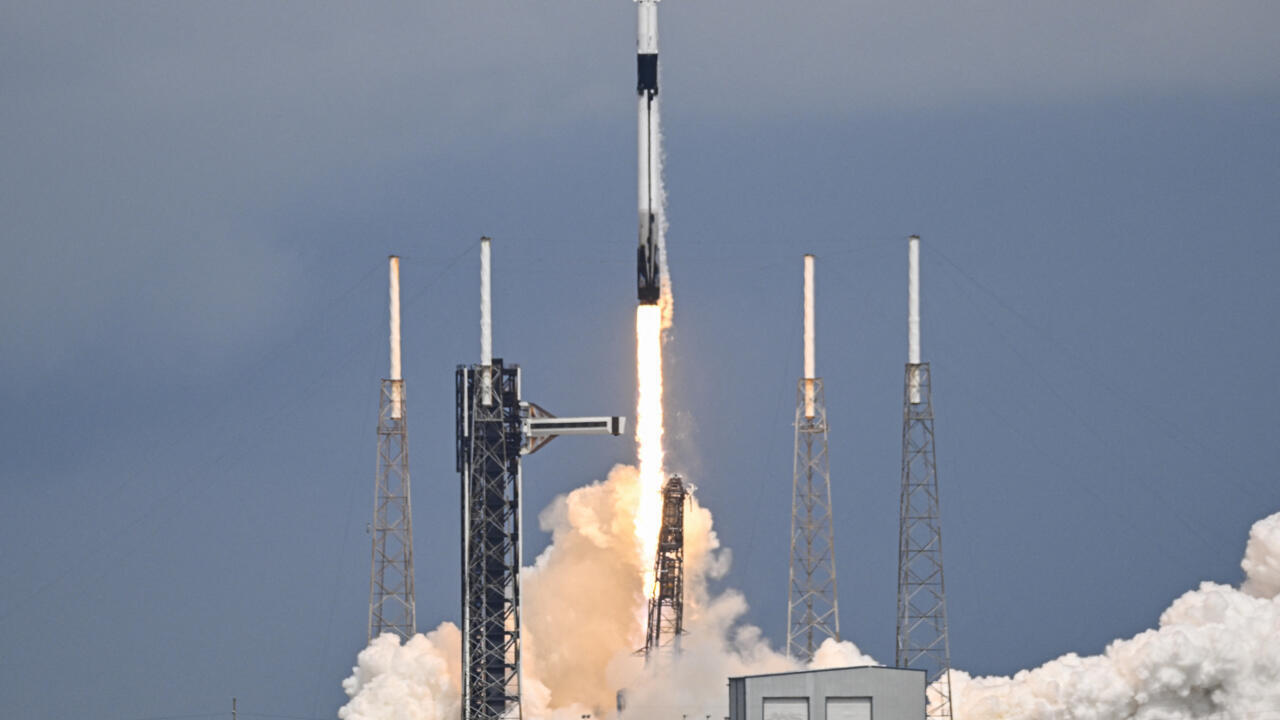 🚀 NASA & SpaceX Launch Mission to Retrieve Stranded Astronauts from ISS 🛰