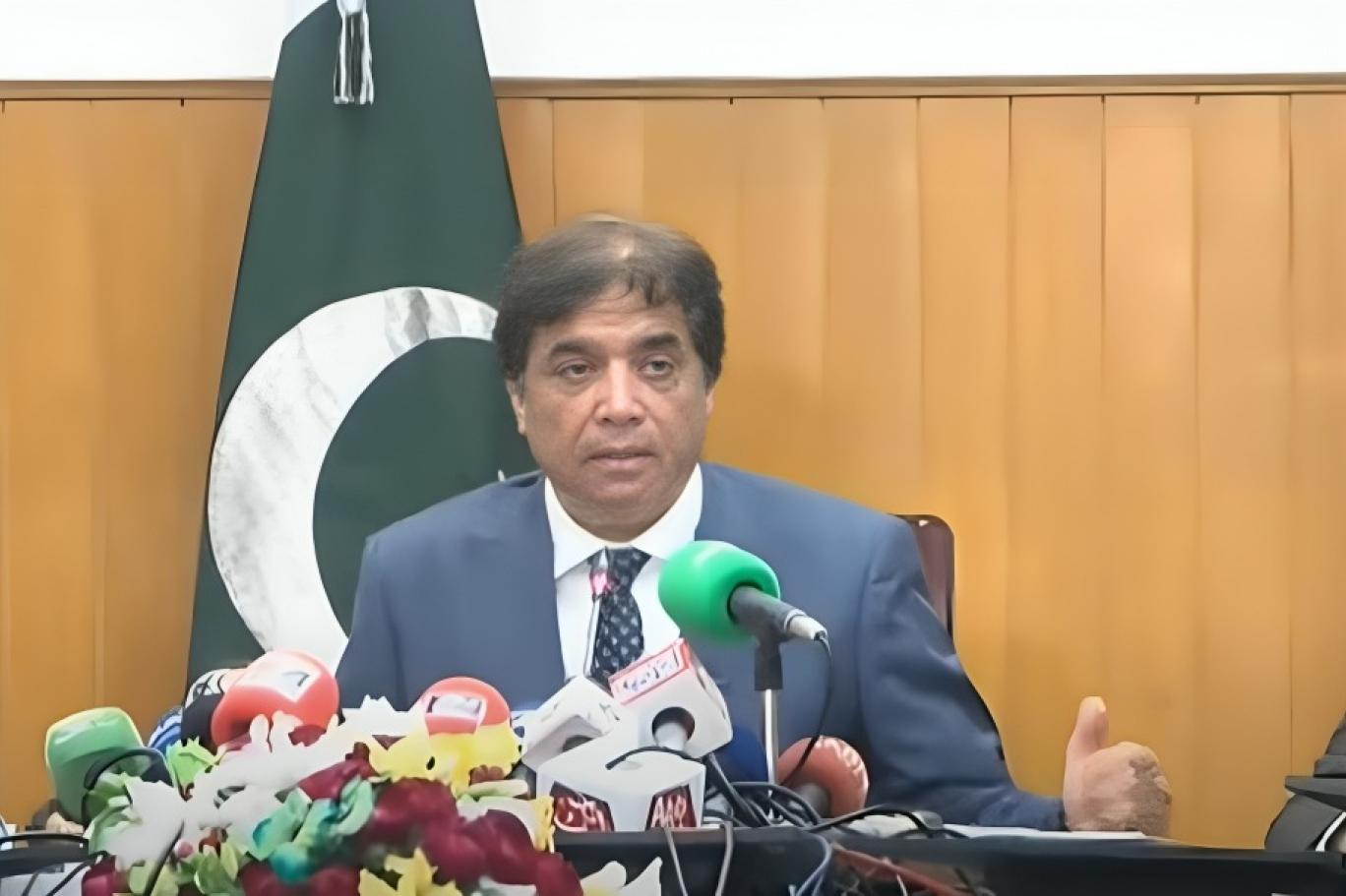 🚆 Federal Minister for Railways Hanif Abbasi: No Terrorist Will Be Spared, Even Beyond Borders 🇵🇰