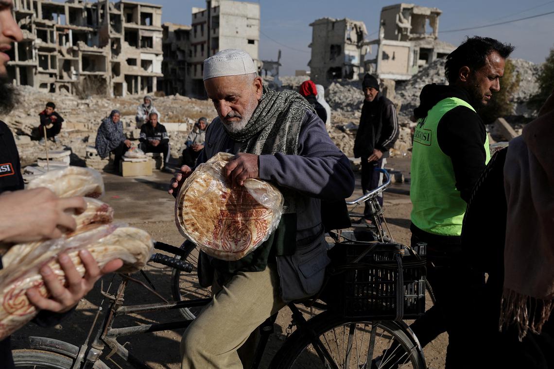Interim Syrian Government to Attend International Aid Conference Amid Crisis