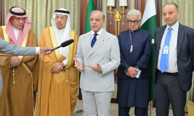 PM Shehbaz Meets Saudi Investment Minister to Boost Economic Cooperation