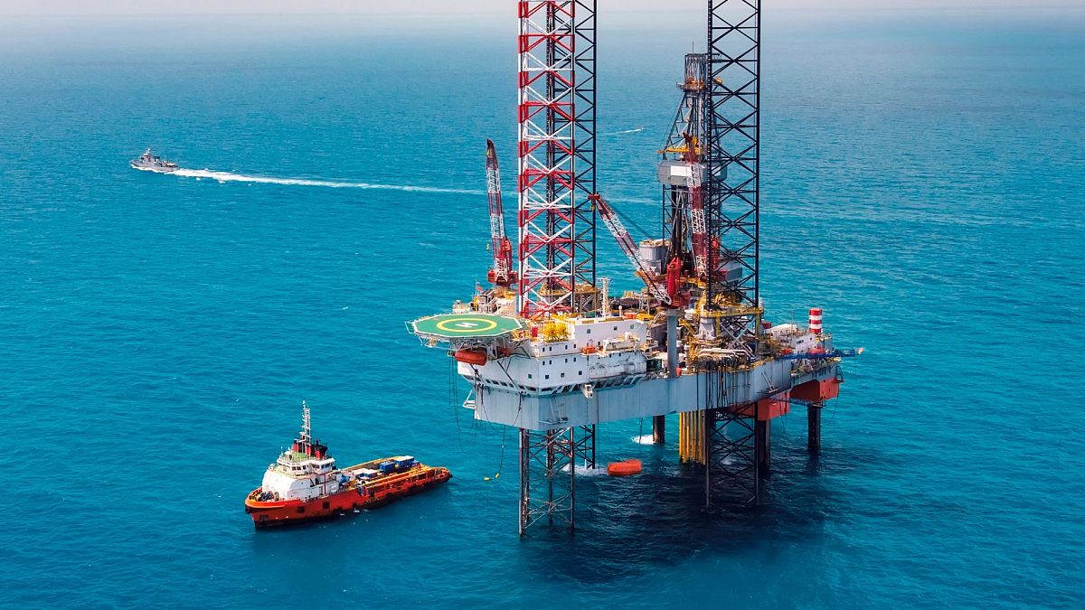 Oil Prices Rise Amid U.S. Sanctions and OPEC+ Output Cuts