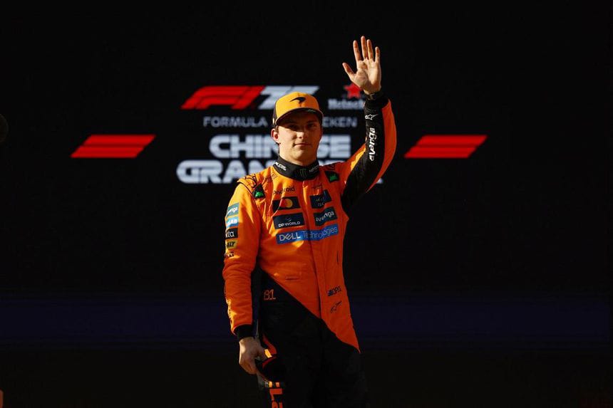 Piastri Grabs First Career Pole at Chinese Grand Prix