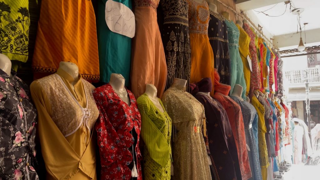 Headline: Affordable Eid Clothing Market Thrives in Peshawar’s Meena Bazaar