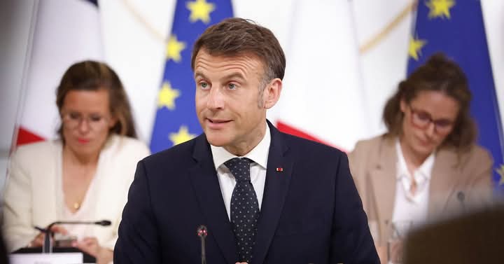  Macron Urges European Companies to Halt U.S. Investments Amid Trump's Tariffs Announcement