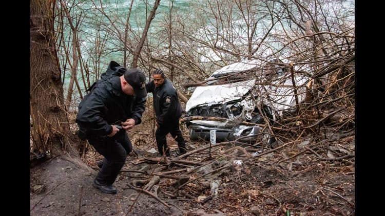 Man Survives Dramatic Plunge into Niagara Falls Gorge After Truck Crash