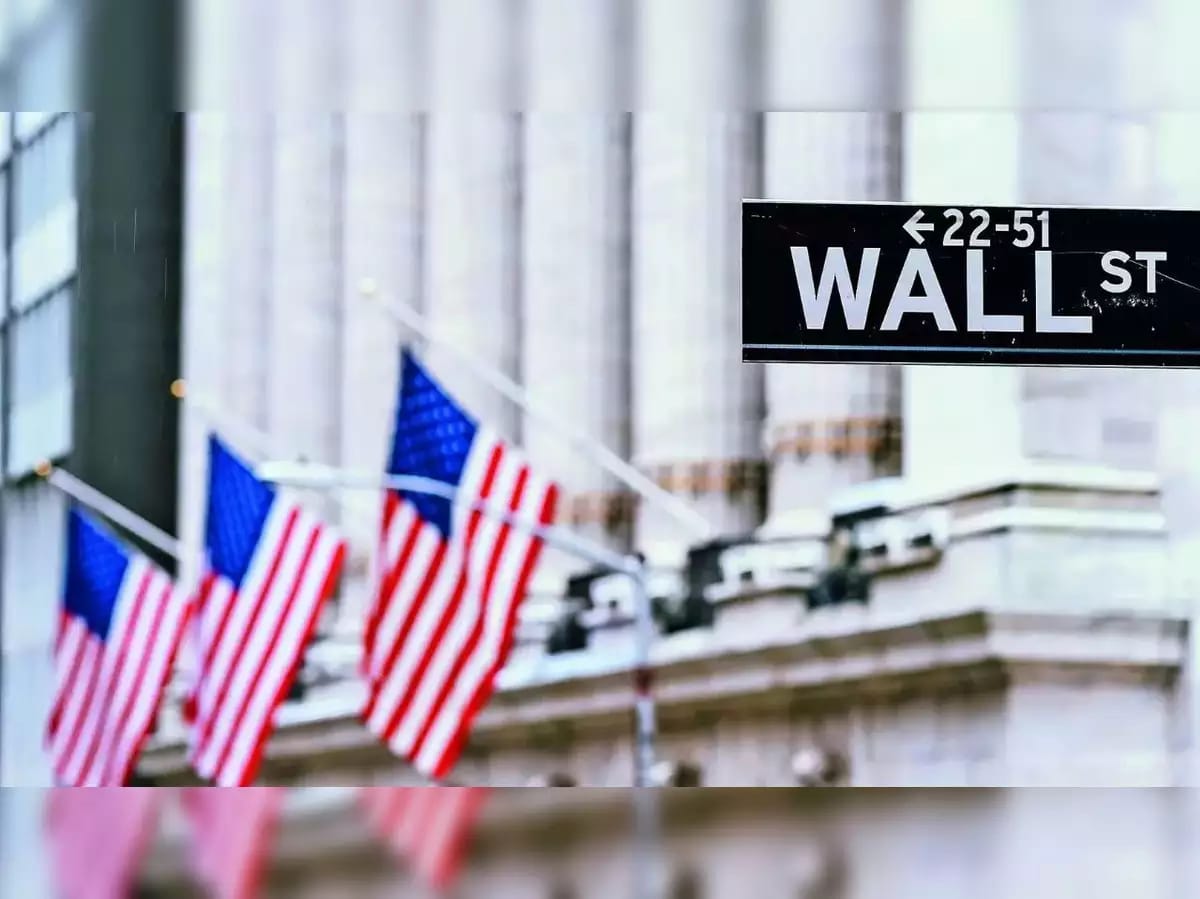 Headline: US Stocks End Mixed Amid Tariff Concerns and Market Volatility