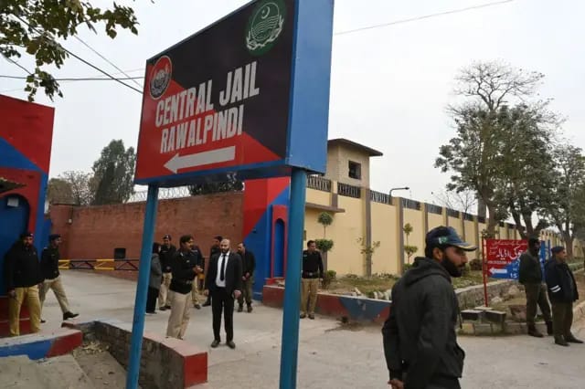 Headline: Police Detain PTI Leaders and Imran Khan's Sisters for Protest Outside Adiala Jail