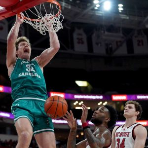 Headline: Carolina Panthers Sign Colin Granger as Tight End