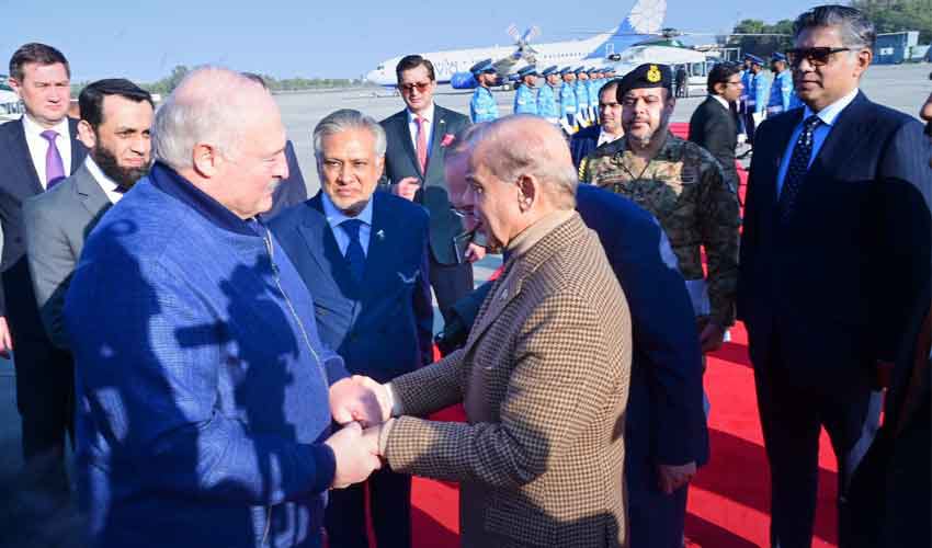Belarusian President Lukashenko Hosts Dinner Honoring Pakistani Leadership