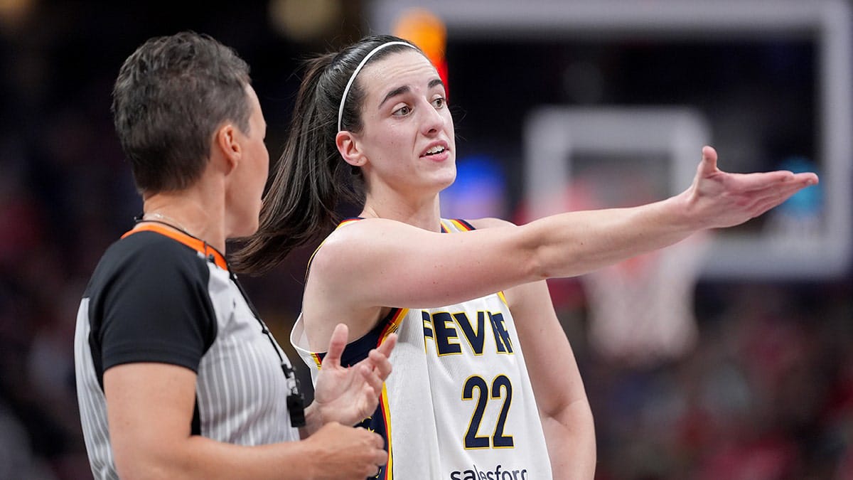Caitlin Clark Has Heated Confrontation with Referee in Fever’s Win Over Connecticut Sun