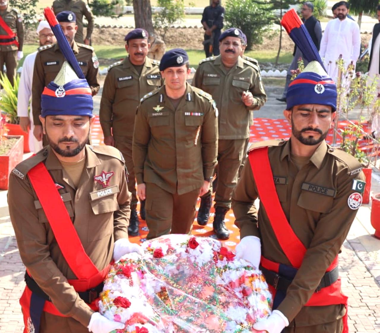 Syed Abdul Rahim Shirazi Assumes Charge as Mandi Bahauddin DPO, Vows to Strengthen Law and Order