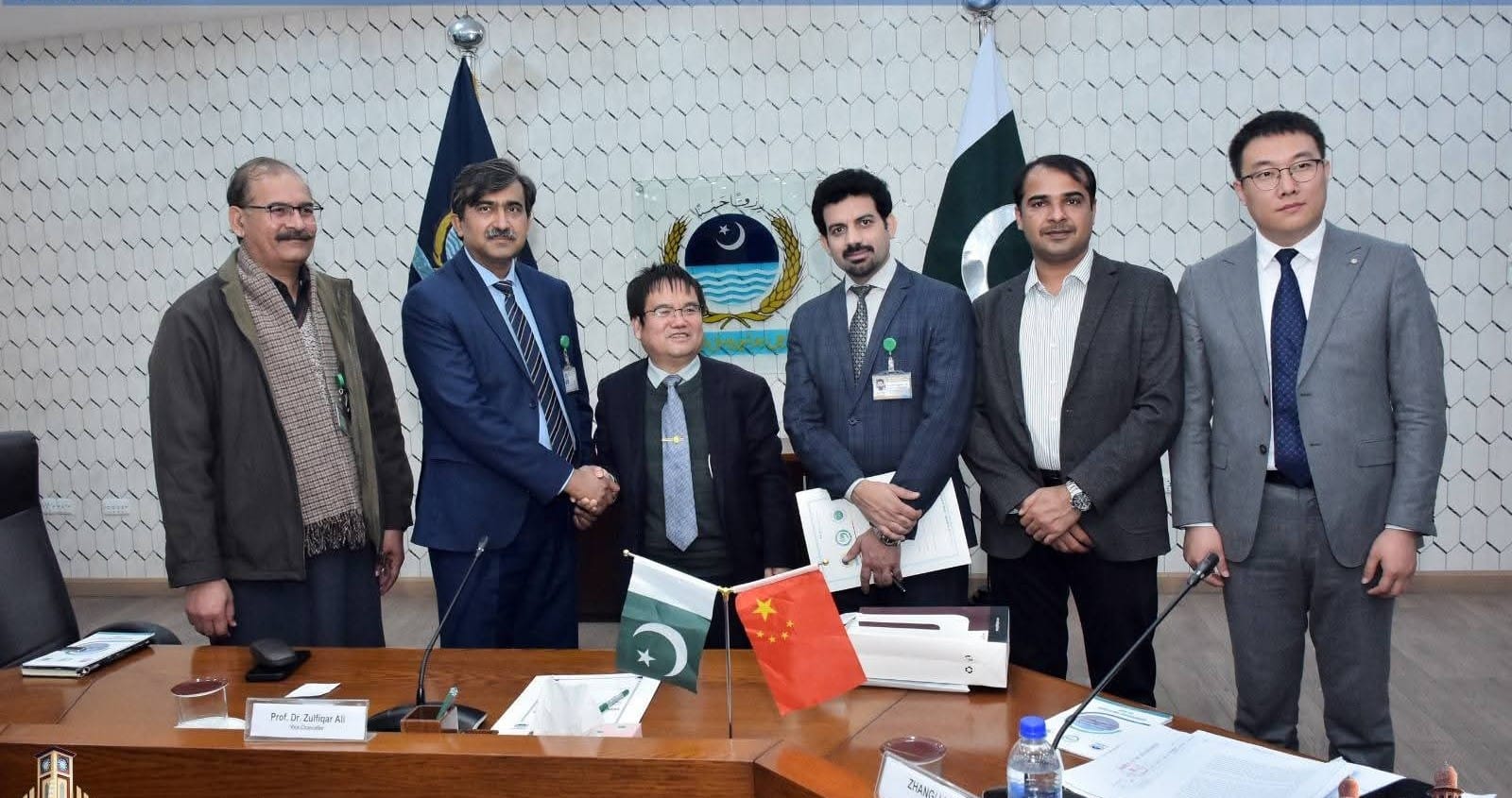 Chinese delegation meet UAF VC Dr Zulfiqar Ali
