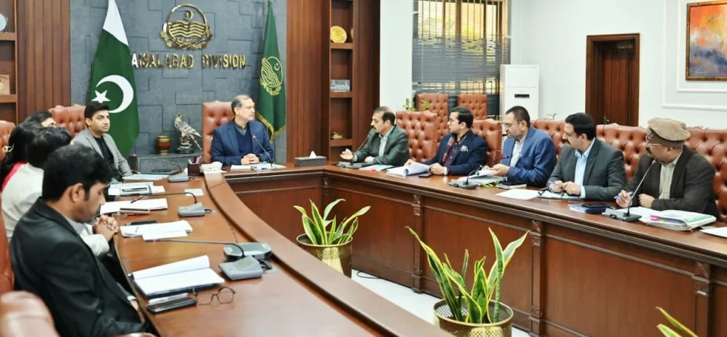 Commissioner Faisalabad Raja Jahangir Anwa