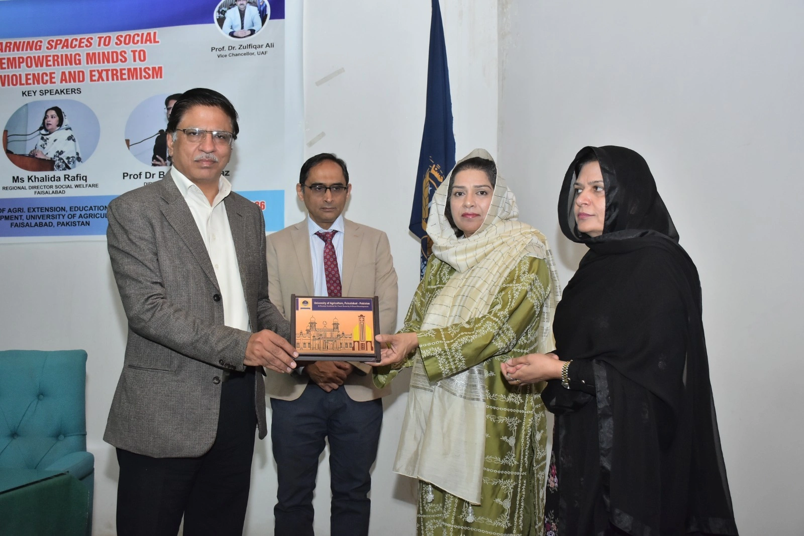 Seminar on preventing violence and extremism in UAF