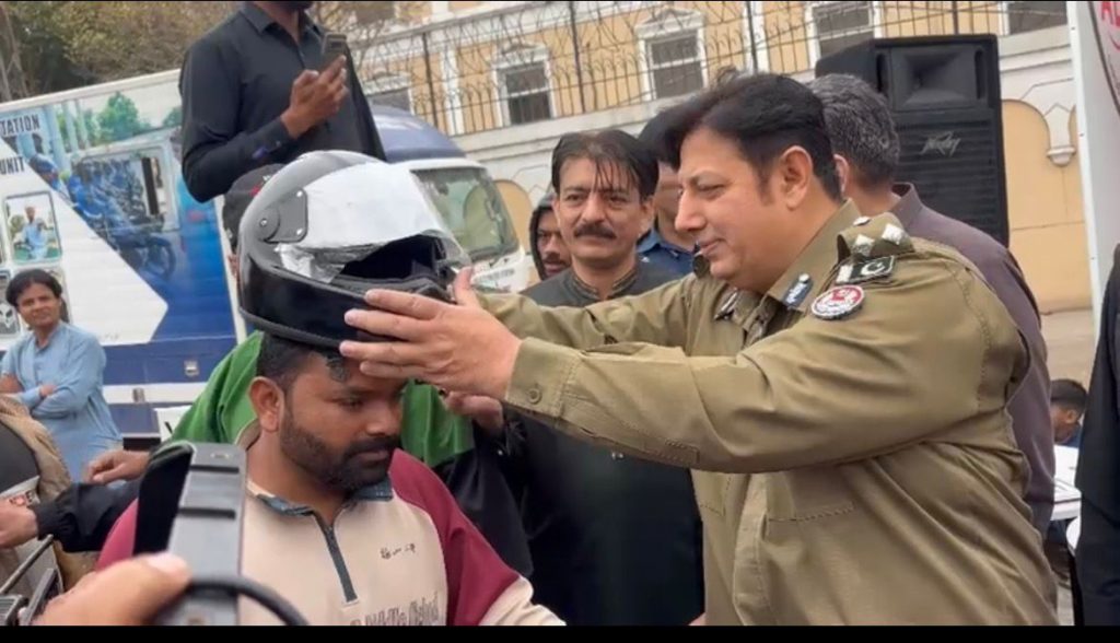 RPO Sohail Akhtar Sukhera Leads Helmet Distribution