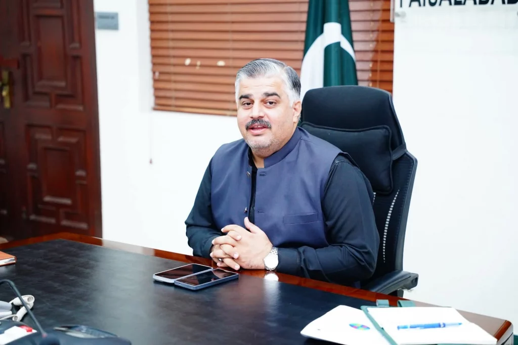 WASA MD Saqib Raza highlighting water conservation on World Water Day in Faisalabad