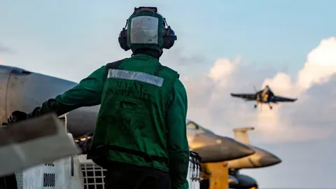 US fighter jet crash Iran crew missing rescue operation search ongoing conflict 2026