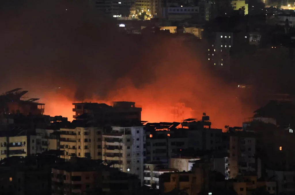 Civilians evacuate southern Lebanon after Israeli military warnings