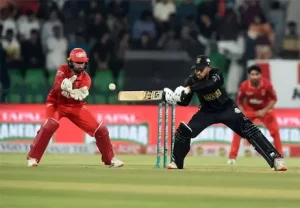 Pakistan sports news cricket PSL thrilling last over match Hyderabad Kingsmen Islamabad United