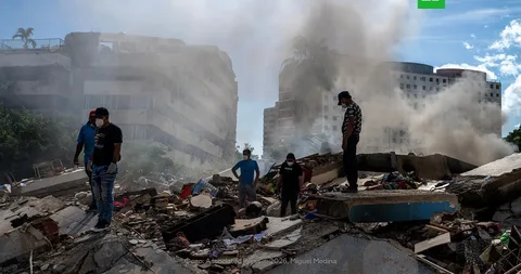 Rescue workers searching for survivors after Venezuela earthquake rescue operations following powerful Venezuela quakes