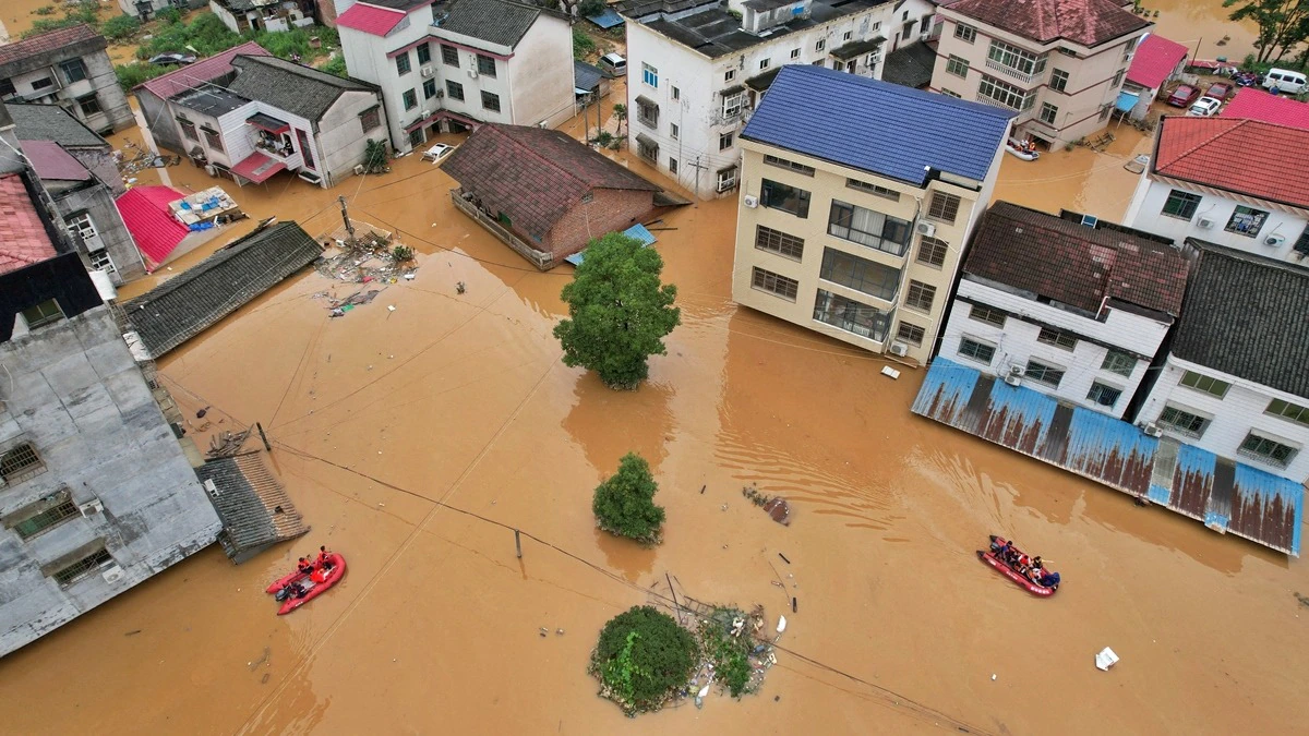 Flooded street in Fujian province after Typhoon Saudel China flooding