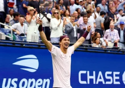 Alexander Zverev celebrates after winning US Open 2026