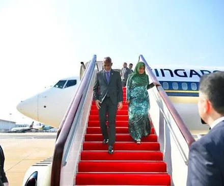 President Muizzu and First Lady depart for Singapore on September 26