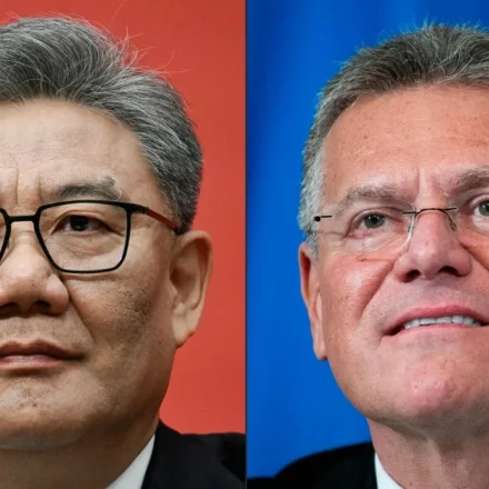 EU trade chief Maroš Šefčovič and Chinese Commerce Minister Wang Wentao at the China EU trade talks in Beijing