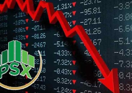 Trader watching the KSE-100 index fall as PSX extends losses at the Pakistan Stock Exchange in Karachi