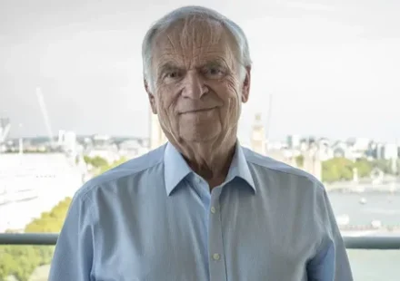 British novelist and former politician Jeffrey Archer, who has died aged 86, at a book event