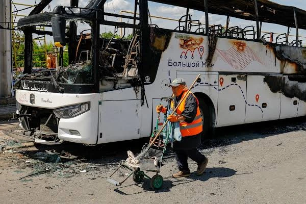 Russia Glide Bomb Attack on Kramatorsk Civilian Buses