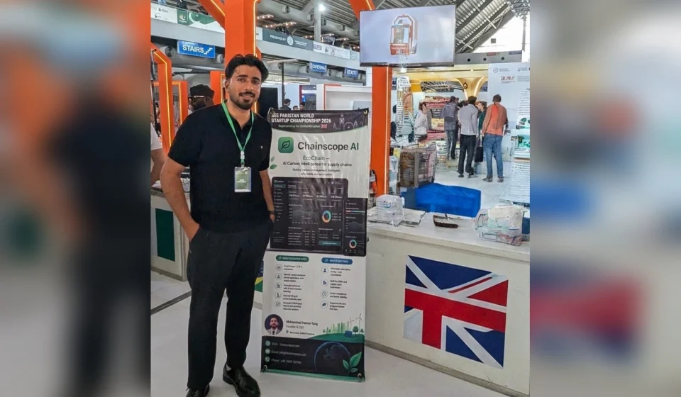 UK technology founder Hamza Tariq presenting the EchoChain AI-powered carbon intelligence platform at a startup competition in Lahore.